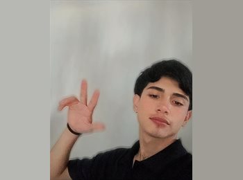 Roomgo MX - Jonathan  - 18 - León