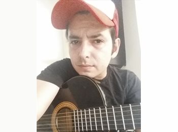 Roomgo MX - Carlos Torres  - 40 - Guadalajara