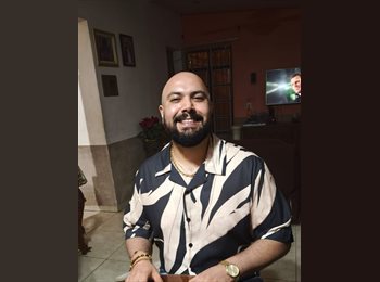 Roomgo MX - Juan Pablo Santiago  - 34 - Tijuana
