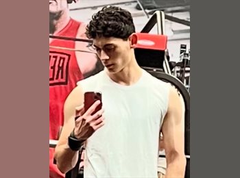 Roomgo MX - Abraham - 25 - Monterrey