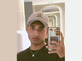 Roomgo MX - Omar Emiliano Guerra Zamora  - 24 - Monterrey