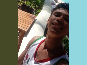 Roomgo MX - Lester - 18 - Cholula