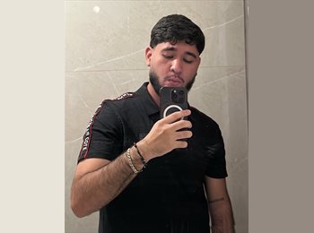Roomgo MX - Ronaldo  - 24 - Monterrey