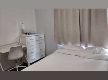 Roomgo NZ - Half Moon Bay, Auckland 2012 $240 inc. every bills, Auckland - $240 pw