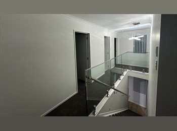 Roomgo NZ - Brand New Home – Ensuite & Spacious Rooms Available (Māngere East), Auckland - $330 pw