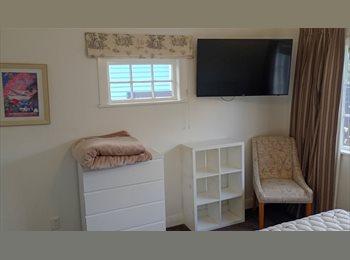 Roomgo NZ - Room for rent in Petone, Wellington - $270 pw