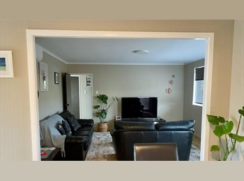 Roomgo NZ - Room for Rent in Hamilton East, Hamilton - $200 pw