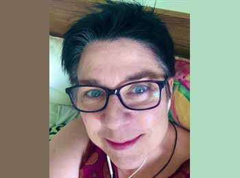 Roomgo NZ - Suzanne - 59 - Wellington