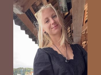 Roomgo NZ - Monika - 29 - Queenstown