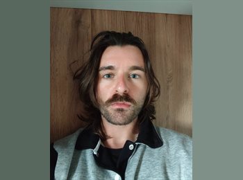 Roomgo NZ - Tom - 30 - Queenstown