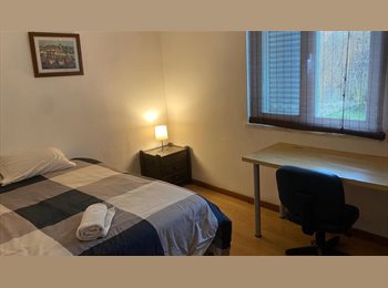 Roomgo PT - Quarto Privado, Lisboa - 420 € Por mês