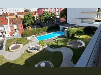 Roomgo PT - Quarto em Condomínio Fechado com WC privado, Lisboa - 750 € Por mês