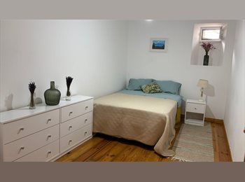 Roomgo PT - Quarto acolhedor na Misericórdia, Lisboa, Lisboa - 550 € Por mês