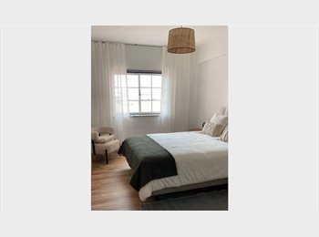 Roomgo PT - Quarto moderno por 350Eur, Portugal - 350 € Por mês