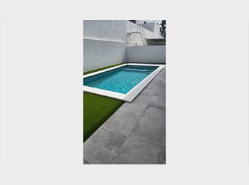 Roomgo PT - Aluguer de quarto com suite, Lisboa - 600 € Por mês