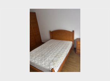 Roomgo PT - Quartos para alugar, Lisboa - 450 € Por mês