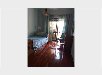 Roomgo PT - Quarto airoso - Rio Tinto - centro, Porto - 390 € Por mês