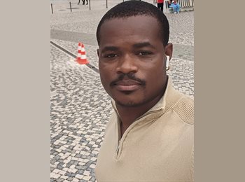 Roomgo PT - Jackson - 32 - Lisboa