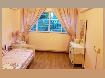 Roomgo SG - Jalan Rajah, Common Room, for rent, Toa Payoh - $1,000 pm