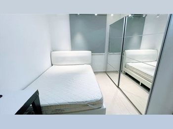 Roomgo SG - Modern Minimalist Room @ Blk 2 Holland Ave | 1-Min to MRT & One Holland Village, Holland Village - $1,300 pm