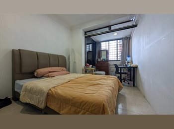 Roomgo SG - Cosy Common Bedroom for Rent at Chinatown, Outram - $1,500 pm