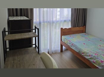 Roomgo SG -  PREMIUM CONDO LIVING @ LA FIESTA (SENGKANG MRT), Sengkang - $1,350 pm