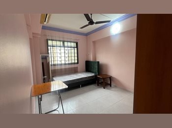 Roomgo SG - Common Room for Rent near Sengkang Mrt, Sengkang - $1,000 pm