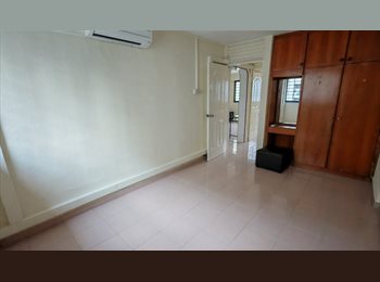 Roomgo SG - 2 common rooms for rent at quiet n convenient neighbourhood, Buangkok - $1,000 pm