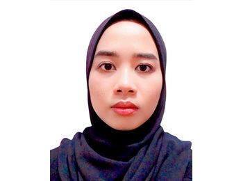 Roomgo SG - Azizah - 28 - Kent Ridge