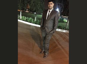 Roomgo SG - Gaurav  - 40 - Kovan