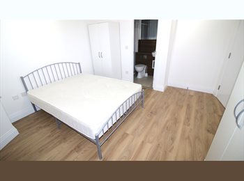 Roomgo UK - Modern en-suite in Kingsbury/Wembley Park, West Hendon - £910 pcm