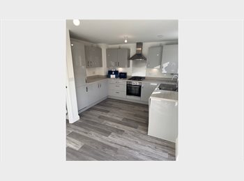 Roomgo UK - En-Suite Double Room, Banbury - £900 pcm