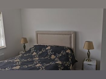 Roomgo UK - Modern Double rooms, with great views in Bradbourne close, Seaham - £500 pcm