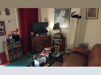 Roomgo UK - Double room in house Thornton Heath/West Croydon, Waddon - £900 pcm