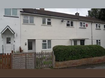 Roomgo UK - DSS Welcome – Spacious Room B30 – All Bills & Wi-Fi Included, Bournville - £70 pcm