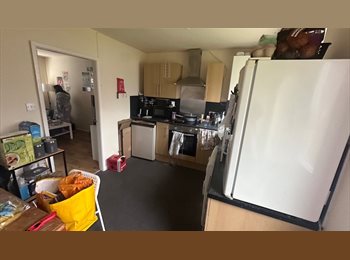 Roomgo UK - 2 bedroom house, Salford, Salford - £640 pcm