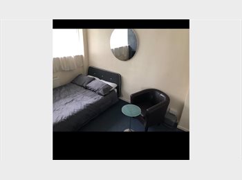 Roomgo UK - SRoom to rent, Pimlico - £850 pcm