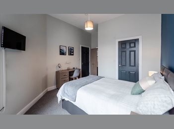 Roomgo UK - Fantastic Ensuite Rooms available, Bolton - £635 pcm