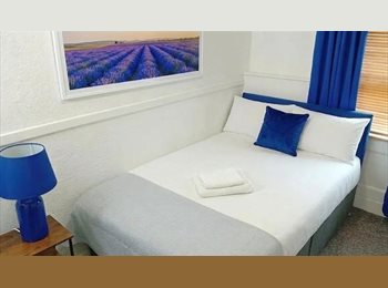 Roomgo UK - Modern Guest House Rooms | Flexible Stays, King's Lynn - £590 pcm