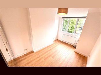 Roomgo UK - N21 Furnished Room in flatshare | £950 bills inc, Winchmore Hill - £950 pcm