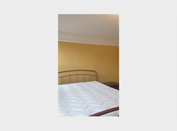 Roomgo UK - King size room, Swindon - £750 pcm