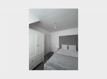 Roomgo UK - Double Room, Leagrave Marsh - £645 pcm