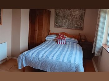 Roomgo UK - Room in Shared House, Fernhill Heath, Worcester, Worcester - £600 pcm