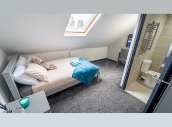 Roomgo UK - Cosy en-suite room available, Selly Park - £800 pcm