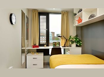 Roomgo UK - Silver Ensuite Room – Millennium View, Coventry City Centre – Tenancy Takeover, Coventry - £477 pcm