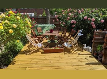 Roomgo UK - 1 Room in Sunny Garden House in Peckham, Peckham - £750 pcm