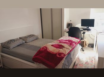 Roomgo UK - Ensuite for Vegetarian couple/single, North Woolwich - £1,250 pcm