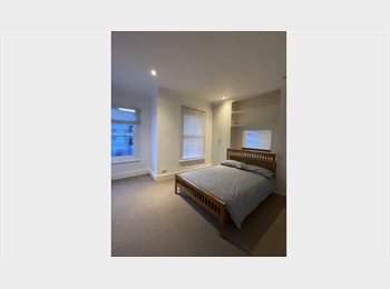 Roomgo UK - Double Room in Queens Park, Queens Park - £1,100 pcm