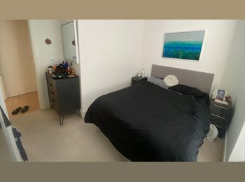Roomgo UK -  Spacious Double Room Available – West Drayton , Yiewsley - £800 pcm