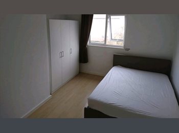 Roomgo UK - Double Room to rent, Peterborough - £480 pcm